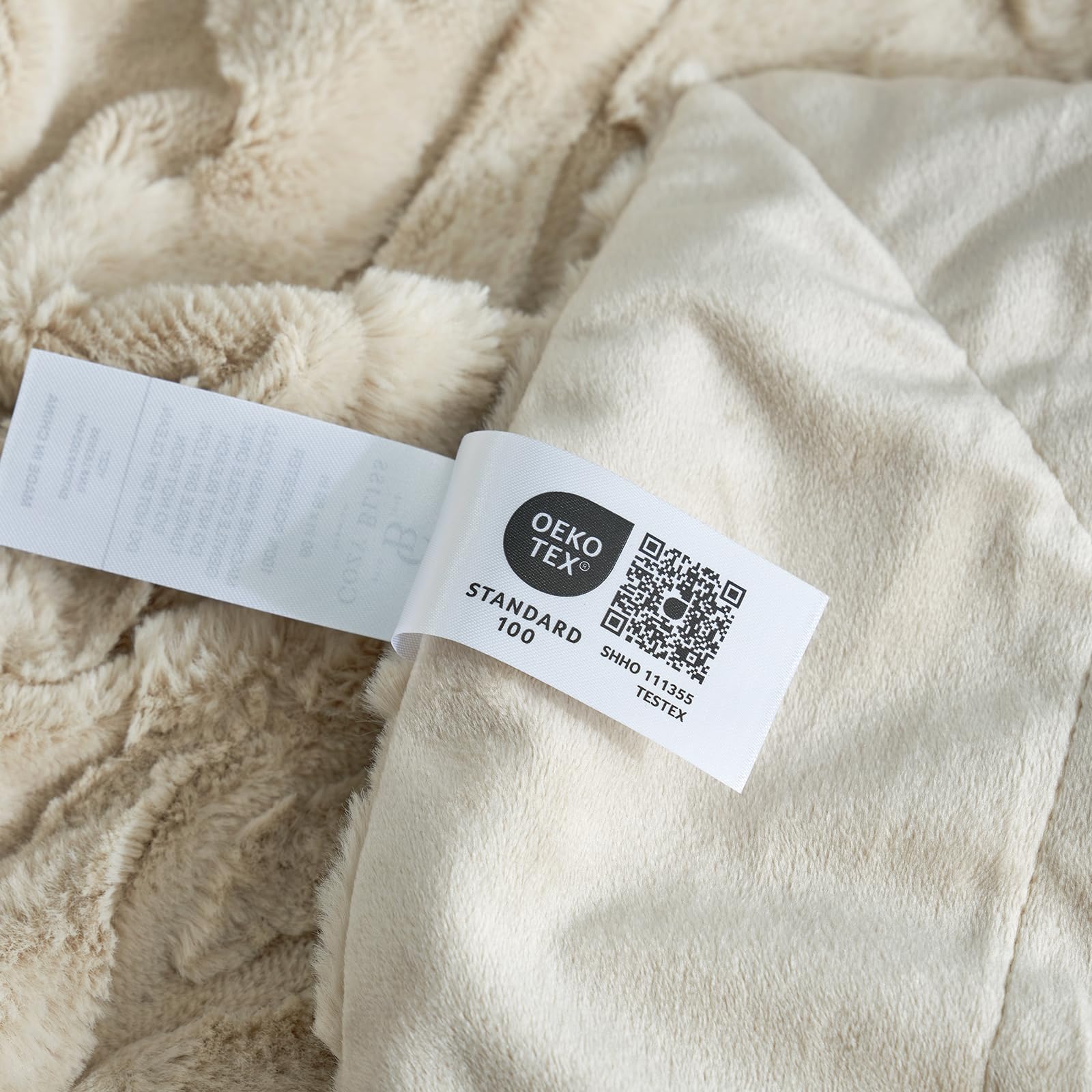 Cable - Khaki Throw(50_ x 60_)-07.jpg